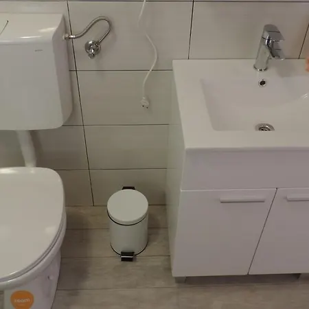 Apartman Mia شقة *
