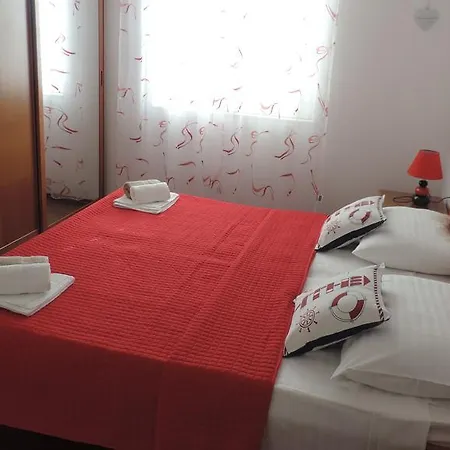 Apartment Apartman Mia *