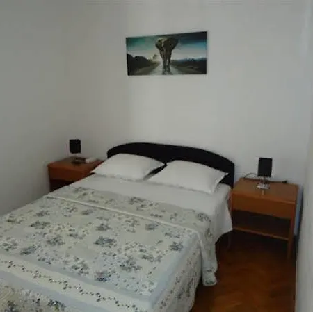 Apartman Mia Apartment *